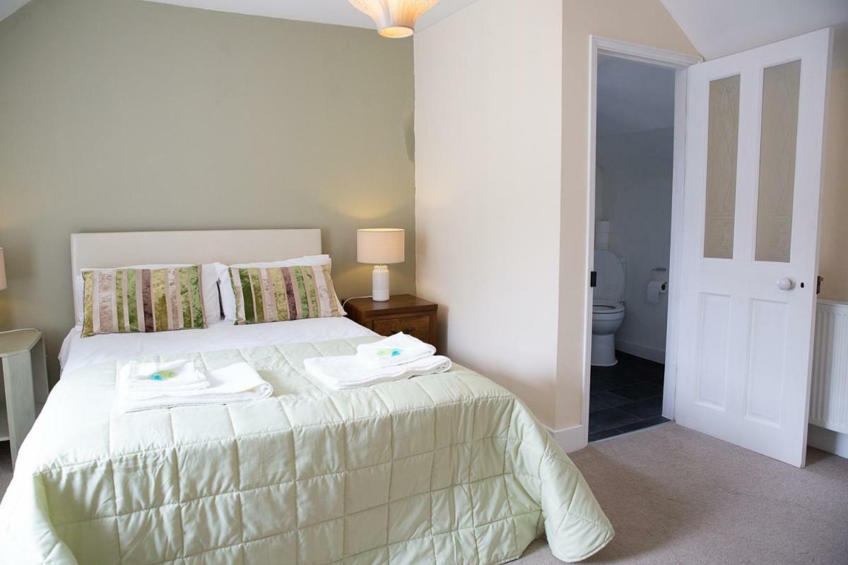 Bed and Breakfast Knightor Manor Penwithick Exterior foto